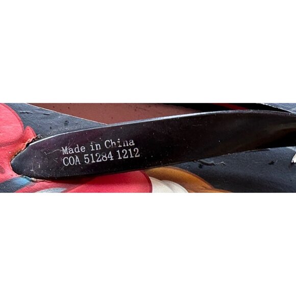 Disney's Snow White Born Grumpy Character Flip Flops Adult Unisex Size L (11/12) - Picture 11 of 12